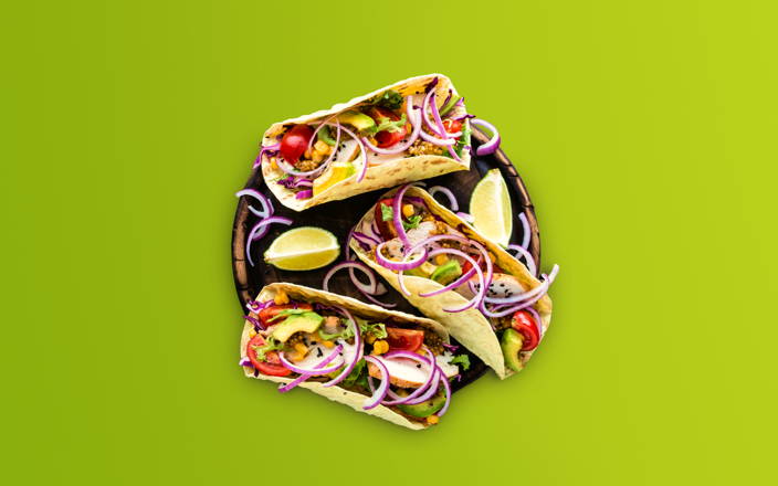 Mexican tacos with chicken and vegetables (preview)